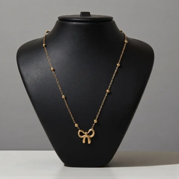 The Sweetheart Ribbon Necklace